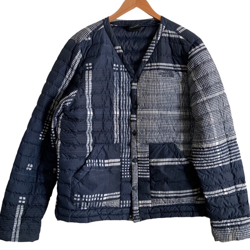 The North Face Long-Sleeve V-Neck-line Plaid Grid Shacket Large